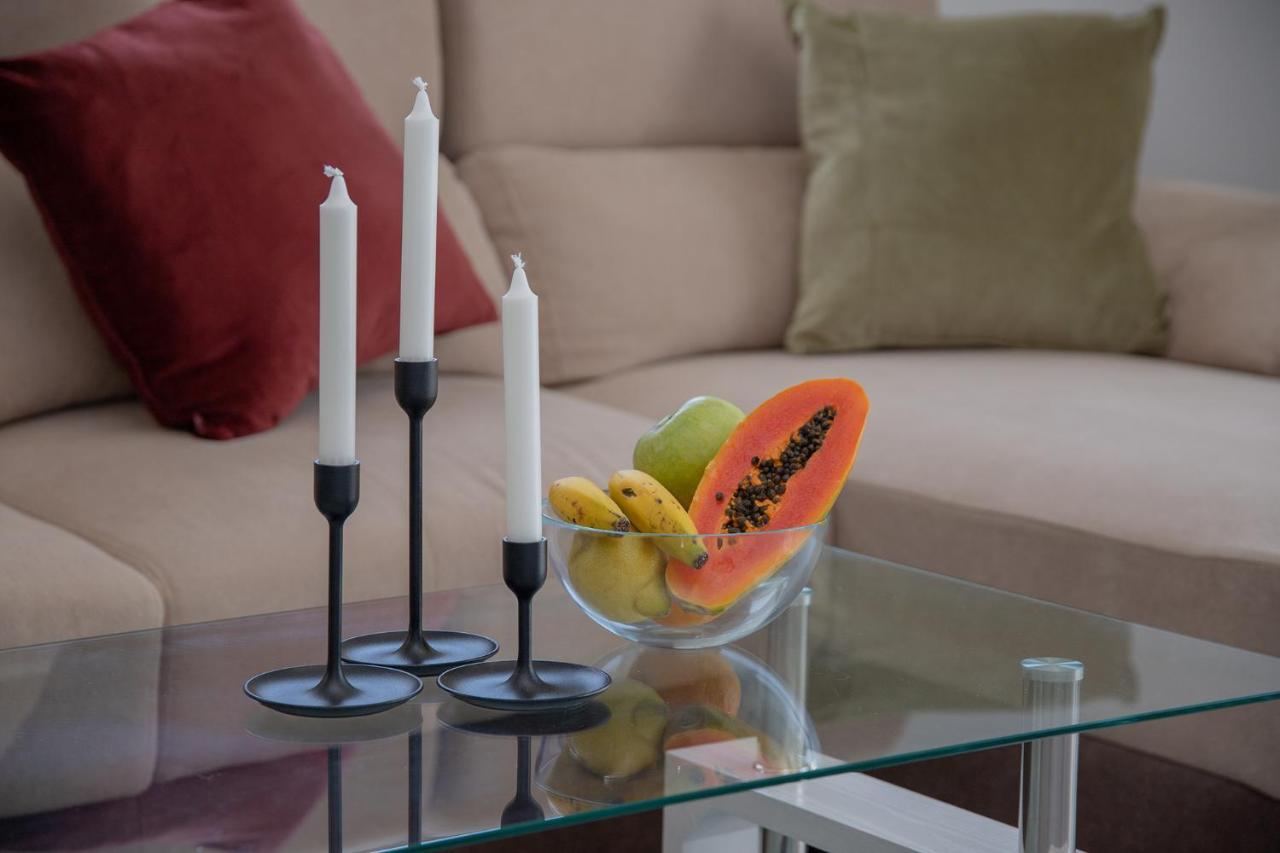 Apartment Holiday 2 Beachfront Corralejo By Holidays Home Bagian luar foto