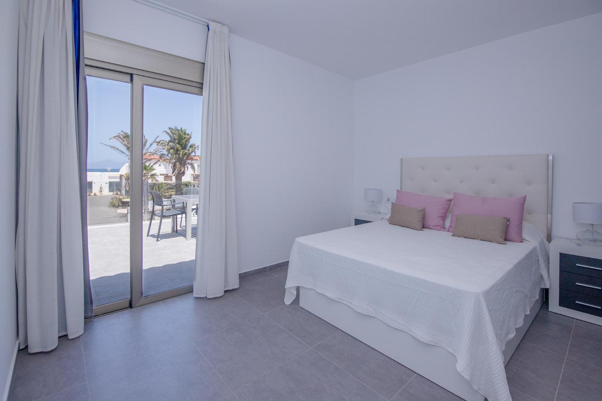 Apartment Holiday 2 Beachfront Corralejo By Holidays Home Bagian luar foto